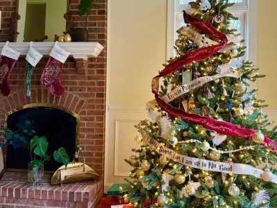 Show off my Harry Potter themed Christmas tree at home 🎄🪄🔮